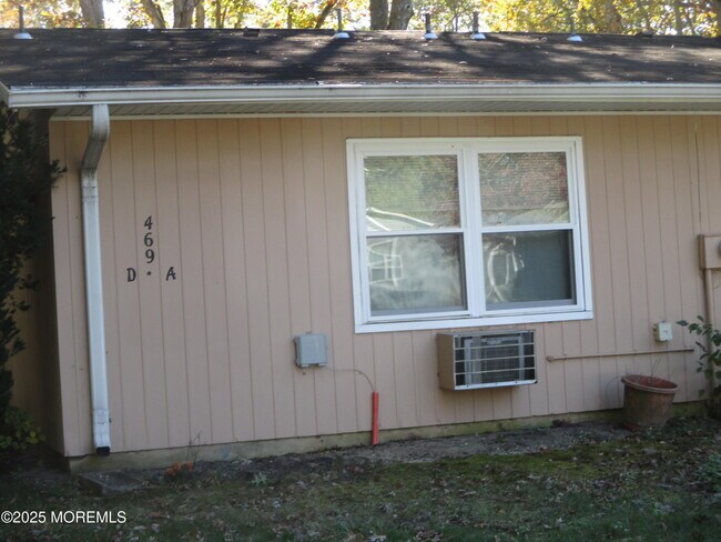 Foto del edificio - 469D Thornbury Ct