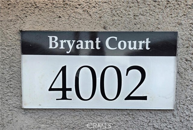 Foto del edificio - 4002 Bryant Ct
