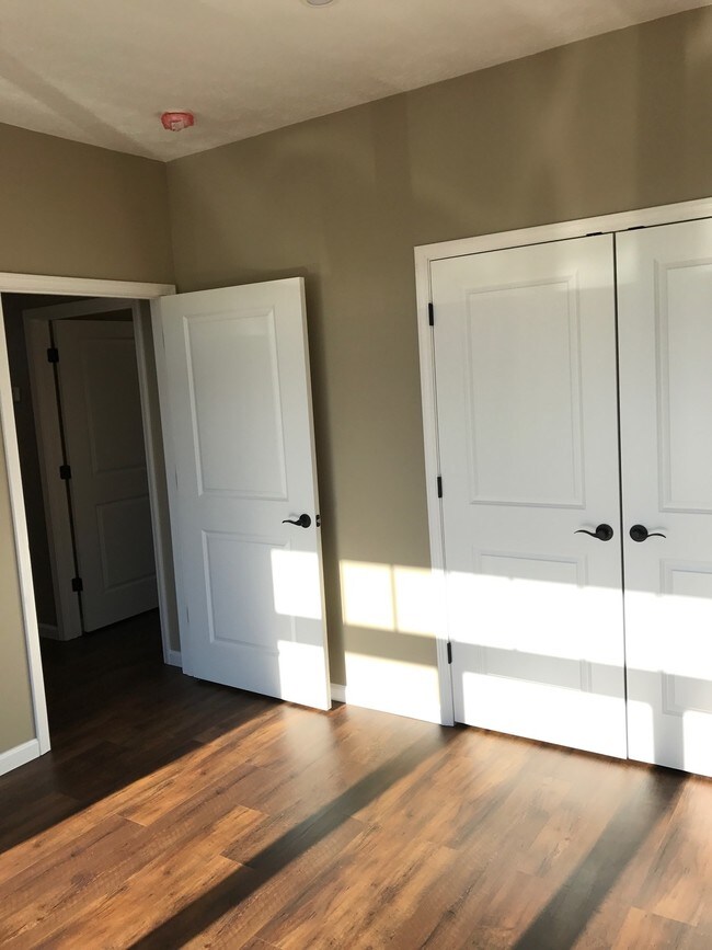 Foto del edificio - 5736 E Pea Ridge Rd