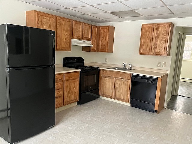 Kitchen at Halfmoon Garden Apartments - Halfmoon Garden Apartments, LLC
