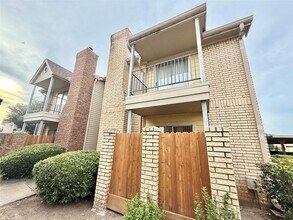 Building Photo - 3600 Jeanetta St