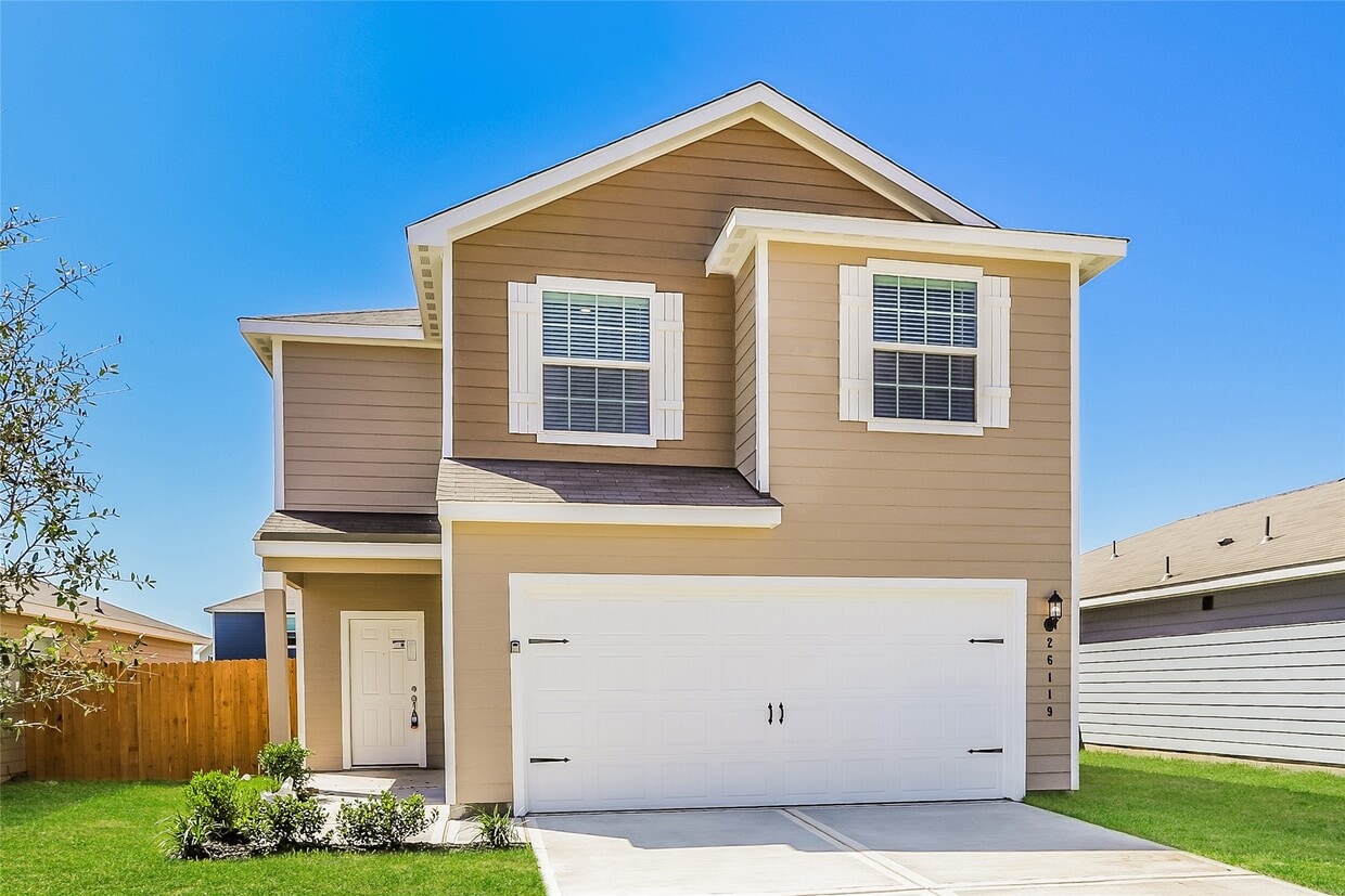 Foto principal - 26119 Hals Dr