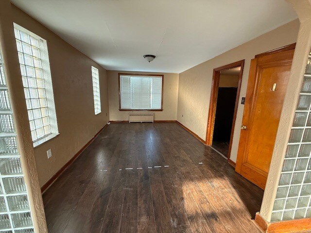 Foto del edificio - 122 Division St