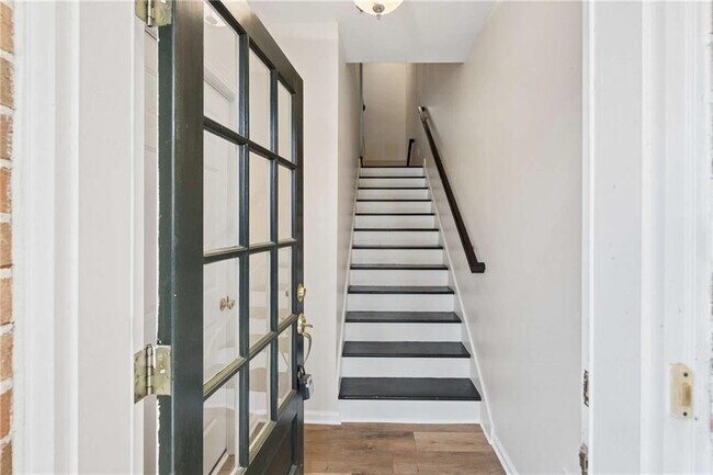 Foto del edificio - 610 Vinings Estates Dr SE