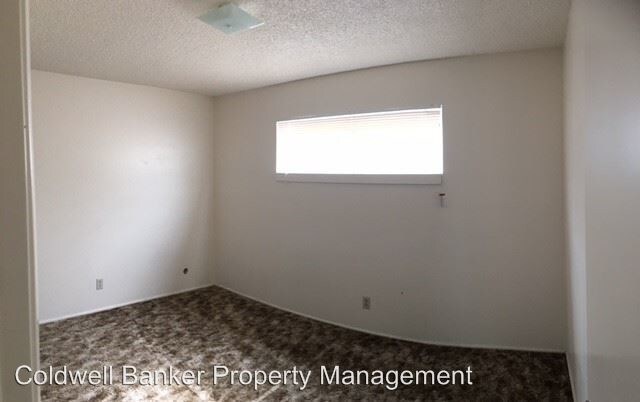 Building Photo - 1109 Olive Ave