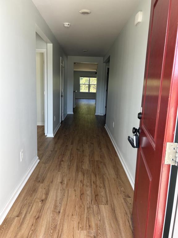 Foto del edificio - 205 Math Pl