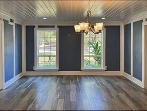 Building Photo - 17715 Loring Ln