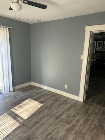 Foto del edificio - 2490 E Prairie St