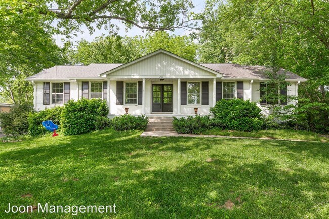 Foto del edificio - 3 br, 2 bath House - 746 Harpeth Knoll Road