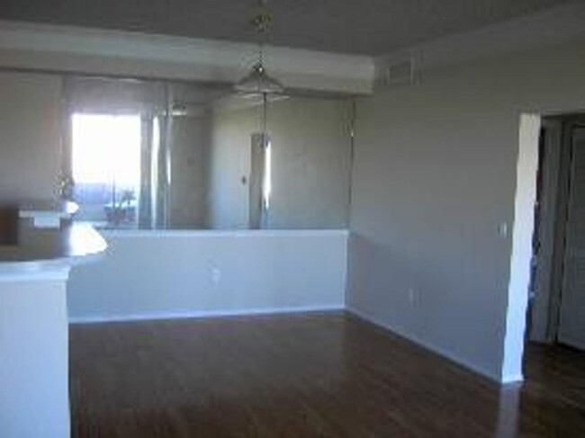 Foto del edificio - Saddlebrooke Condo with Views of the Pond ...
