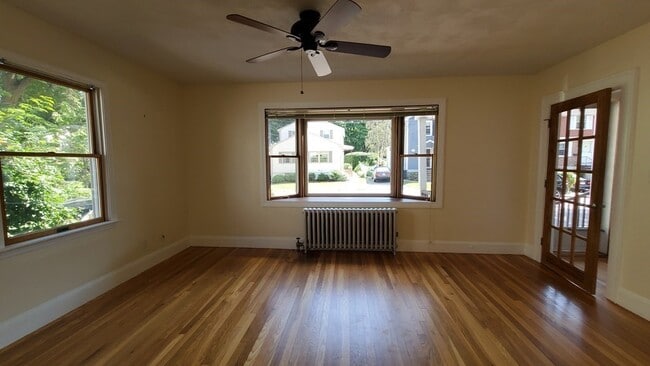 Building Photo - 71 Griswold St