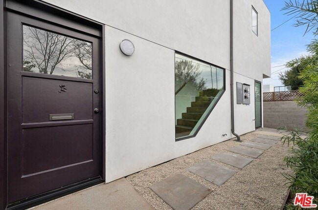 Building Photo - 15322 De Pauw St