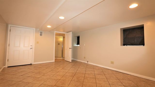 Building Photo - 9500 S Commercial Ave