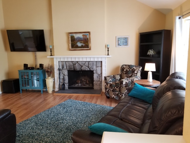 Photo - 6338 S Emporia Cir House