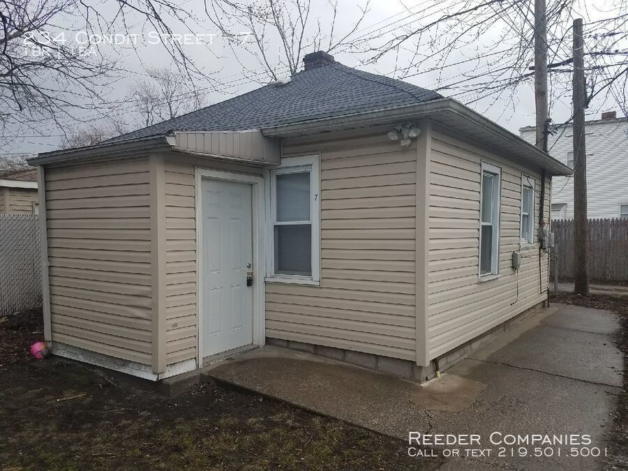 Foto principal - 1 bedroom home with Water included