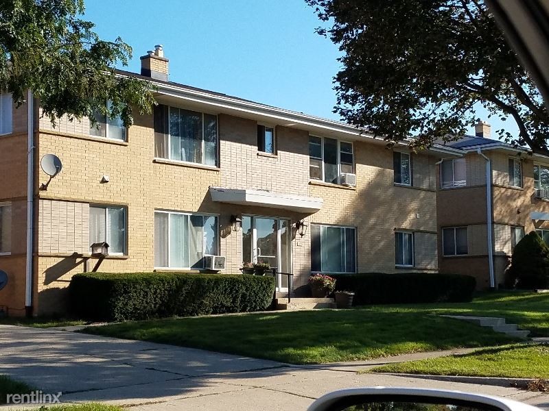 Primary Photo - 7130 W Chambers Ct