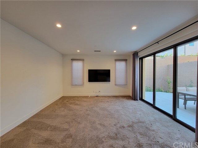Building Photo - 129 Dolci
