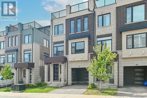Building Photo - 314-314 Equestrian Way