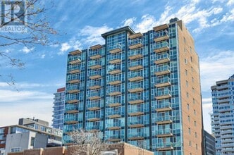 Building Photo - 134 York St