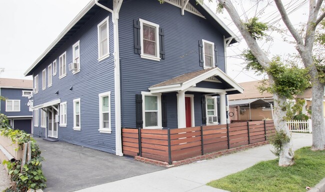 Building Photo - 1315 Park Ave