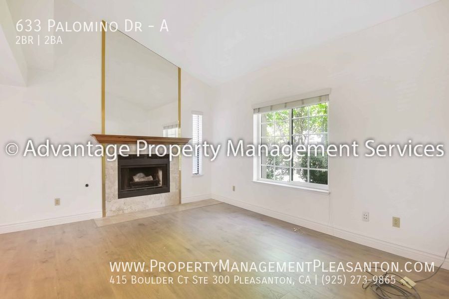 Primary Photo - Charming 2 bed / 2 bath, 1,198 sq ft Townh...