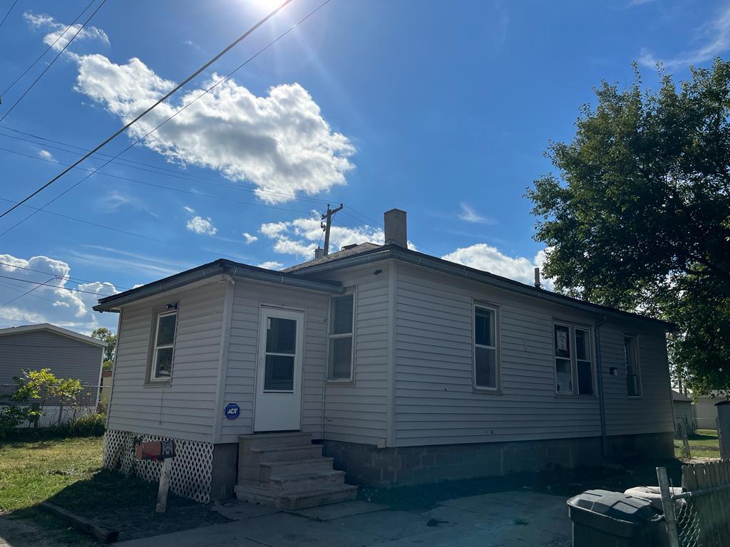 810 S 20th St, Council Bluffs, IA 51501 House Rental in Council