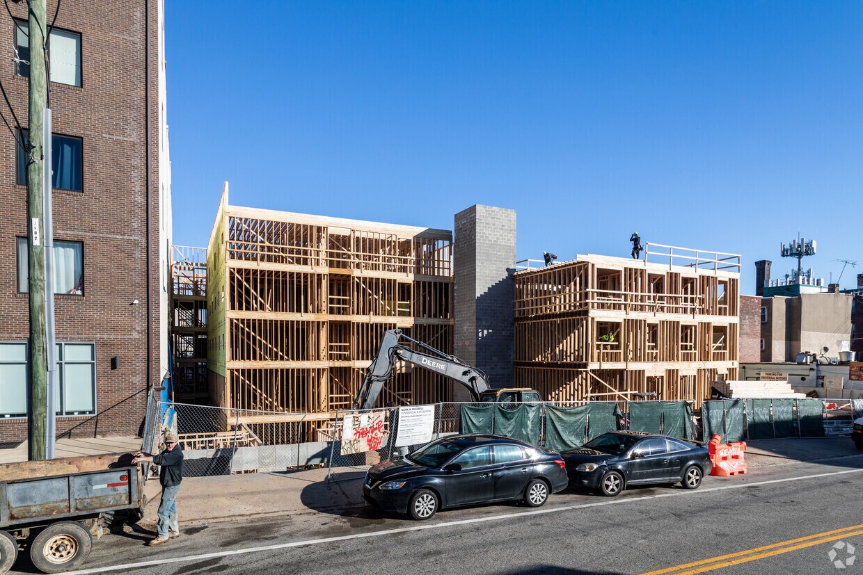 Building Photo - 32nd & Spring Garden