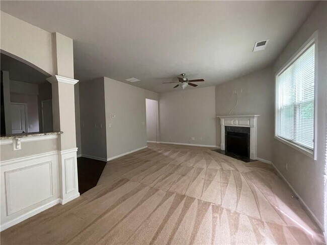 Foto del edificio - 5986 Apple Grove Rd NE