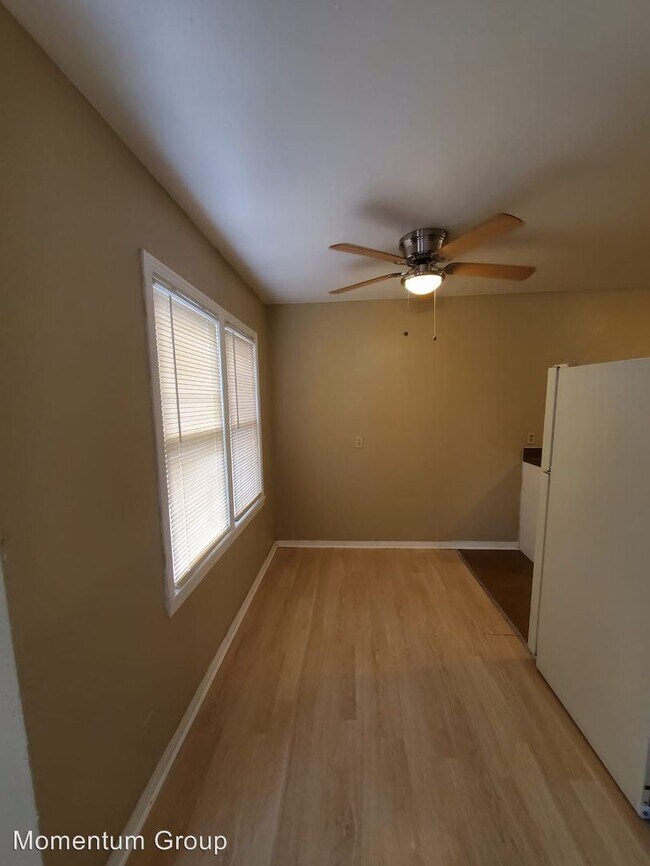 Building Photo - 1 br, 1 bath House - 1117 OLIVE ST