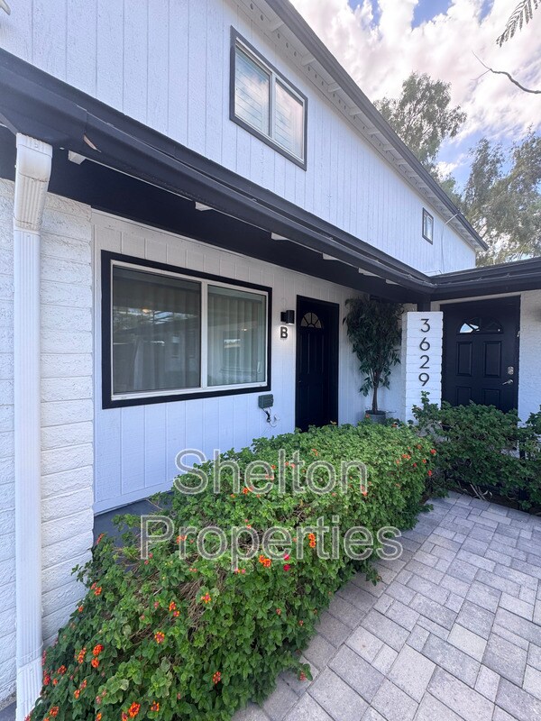 Building Photo - 3629 E Kings Ave