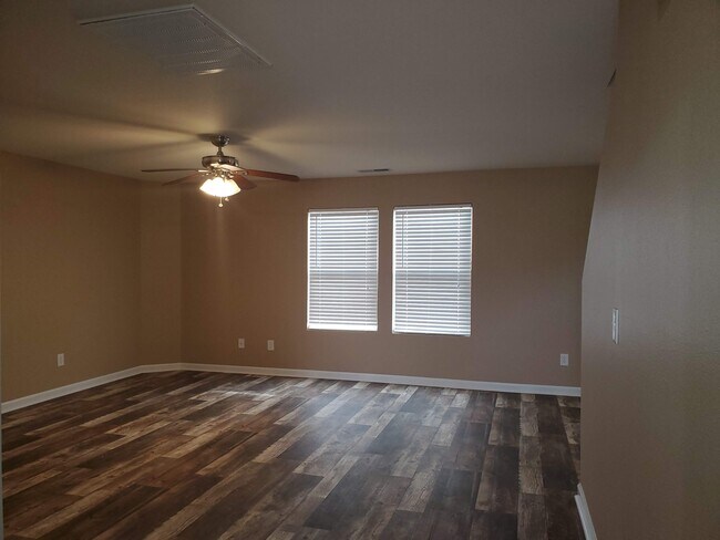 Living room - 234 Harold Murphy Dr
