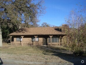 Building Photo - 24450 Mccray Ct