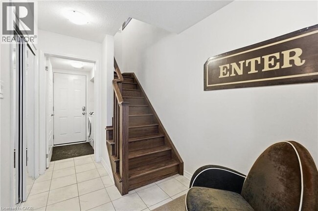 Building Photo - 22 Spring Creek Dr