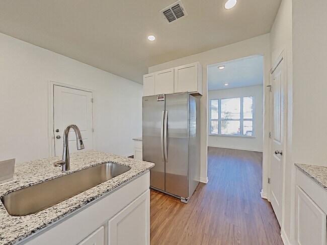 Building Photo - 333 Pebble Beach Run