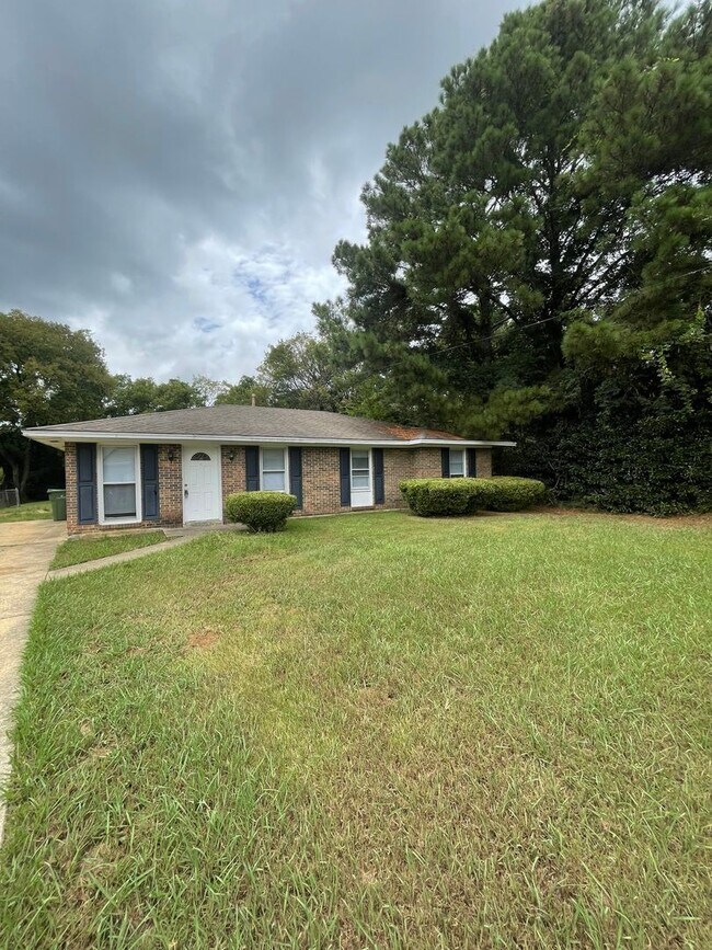 Foto del edificio - 1224 Zephryhills Drive Montgomery, AL 3610...