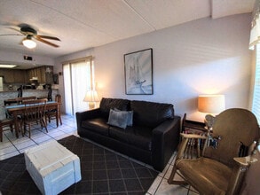 Building Photo - 115 E Coronado Dr