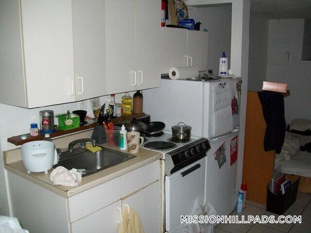 Foto del edificio - 28 S Huntington Ave