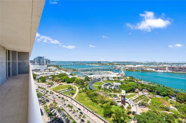 Foto del edificio - 50 Biscayne Blvd