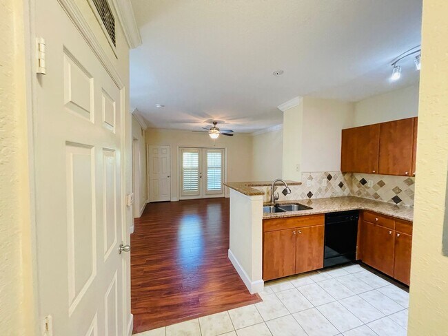 Foto del edificio - BEAUTIFUL 1 bedroom/1 bath Condo in Orlando!!
