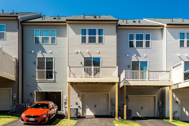 Foto del edificio - 3929 Small Roundtop Rd