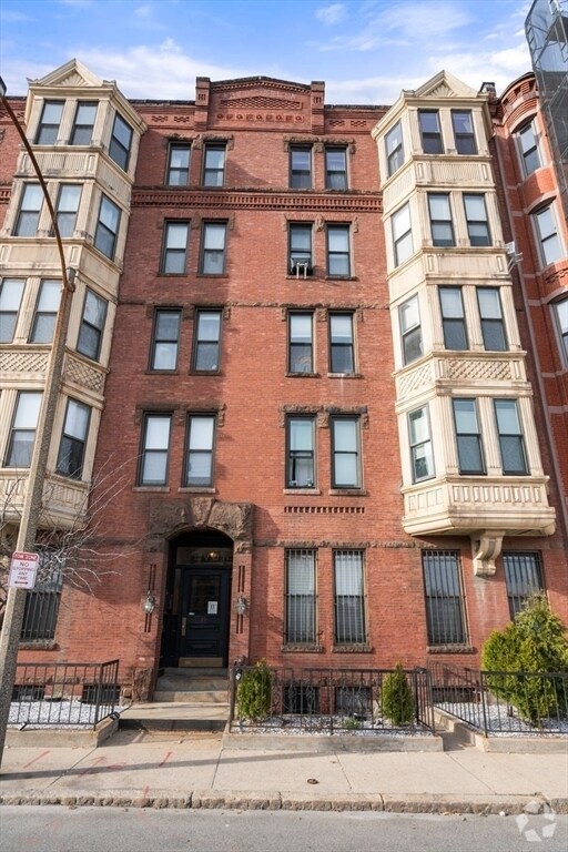 Building Photo - 19 Cortes St