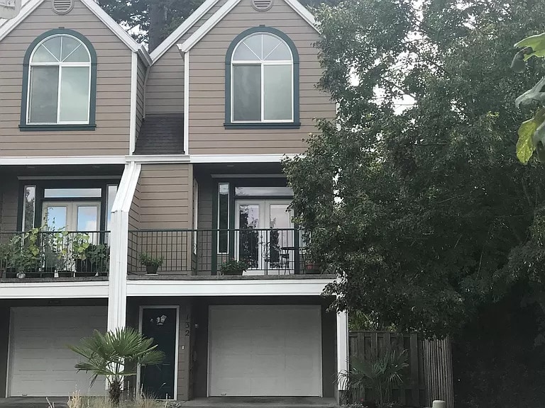 Foto principal - 132 NE 147th Ave