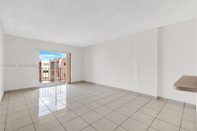 Foto del edificio - 6130 W 19th Ave