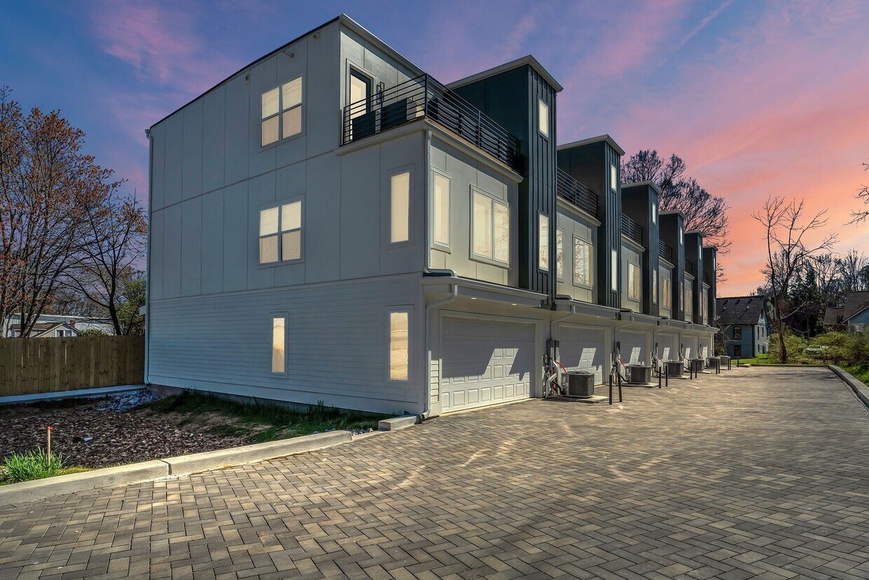 Foto principal - East Nashville New Build