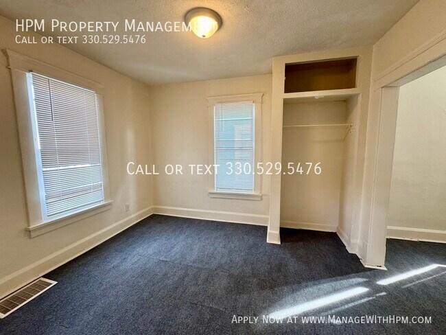 Foto del edificio - 2619 Clyde Pl SW