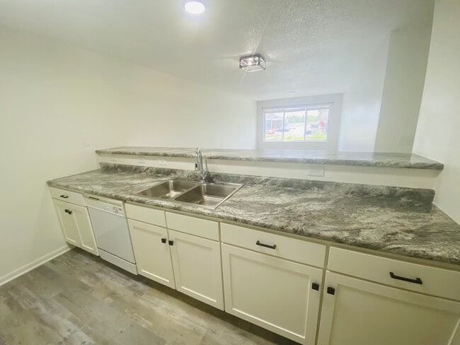 Photo - 245 Beaver Kreek Center Apartment