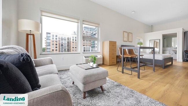 Building Photo - 135 Adams St