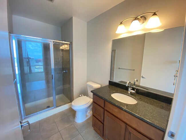 Foto del edificio - 2 Bedroom 2 Bath VUE Condo -- Application ...