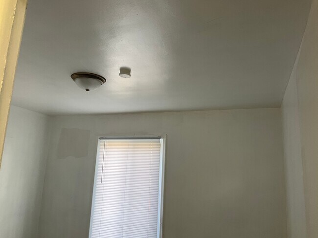 Foto del edificio - 15759 Braile St