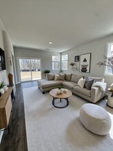 Building Photo - 4332 Oswin Dr